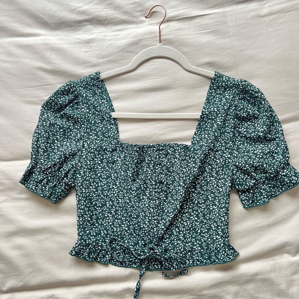 Cropped Floral Blouse